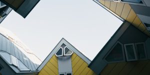 Thay cửa cũ bằng cửa nhôm kính có phải đục tường không?